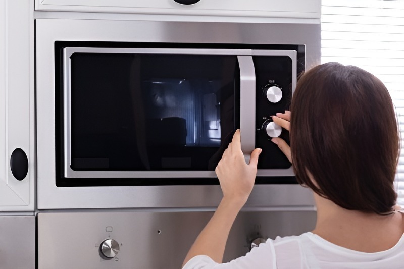 Buld-in Microwave Repair in Chicago